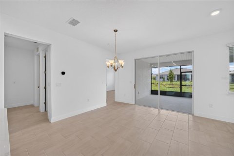 Villa ou maison à vendre à Ocala, Floride: 2 chambres, 187.57 m2 № 2405718 - photo 15