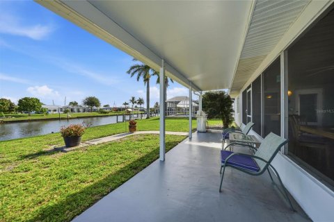 Villa ou maison à vendre à Port Charlotte, Floride: 3 chambres, 115.57 m2 № 2431608 - photo 27