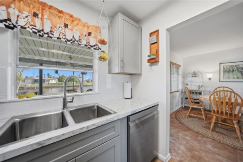 Villa ou maison à vendre à Port Charlotte, Floride: 3 chambres, 115.57 m2 № 2431608 - photo 13