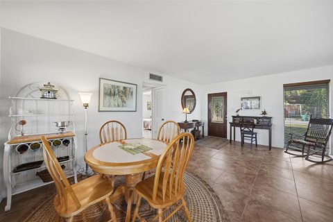 Villa ou maison à vendre à Port Charlotte, Floride: 3 chambres, 115.57 m2 № 2431608 - photo 9