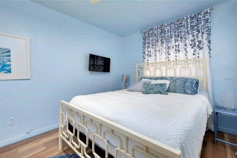 Casa en alquiler en North Port, Florida, 3 dormitorios, 135.82 m2 № 1883996 - foto 5