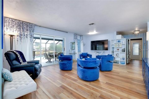 Casa en alquiler en North Port, Florida, 3 dormitorios, 135.82 m2 № 1883996 - foto 27