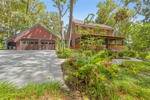 House in Brooksville, Florida 4 bedrooms, 188.03 sq.m. № 2329967 - photo 23