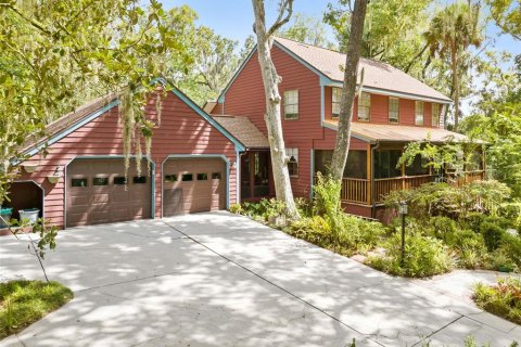 House in Brooksville, Florida 4 bedrooms, 188.03 sq.m. № 2329967 - photo 13