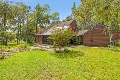 House in Brooksville, Florida 4 bedrooms, 188.03 sq.m. № 2329967 - photo 28