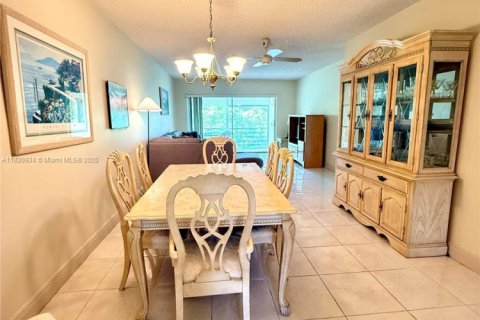 Condo in Delray Beach, Florida, 2 bedrooms  № 1806508 - photo 6