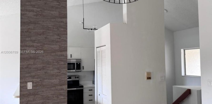 Condo à West Palm Beach, Floride, 1 chambre  № 2074475