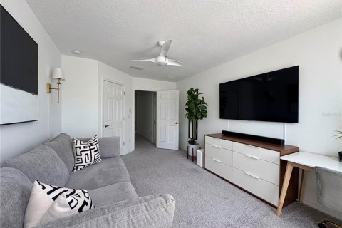Townhouse in Sarasota, Florida 3 bedrooms, 177.44 sq.m. № 1781396 - photo 25