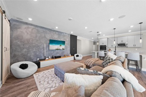 Villa ou maison à vendre à San Antonio, Floride: 4 chambres, 185.62 m2 № 2215045 - photo 2