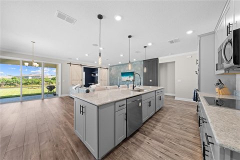 Villa ou maison à vendre à San Antonio, Floride: 4 chambres, 185.62 m2 № 2215045 - photo 11