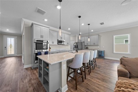 Villa ou maison à vendre à San Antonio, Floride: 4 chambres, 185.62 m2 № 2215045 - photo 16