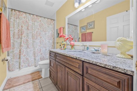 Casa en venta en Zephyrhills, Florida, 4 dormitorios, 256.41 m2 № 1805599 - foto 16
