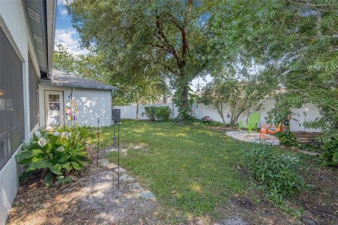 Casa en venta en Zephyrhills, Florida, 4 dormitorios, 256.41 m2 № 1805599 - foto 24