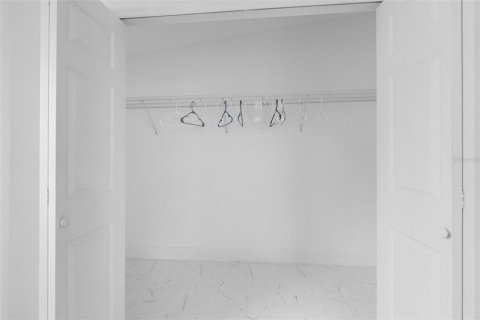 Appartement à louer à Wesley Chapel, Floride: 3 chambres, 178.37 m2 № 2150472 - photo 21