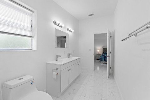Appartement à louer à Wesley Chapel, Floride: 3 chambres, 178.37 m2 № 2150472 - photo 25
