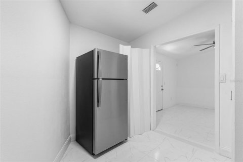 Appartement à louer à Wesley Chapel, Floride: 3 chambres, 178.37 m2 № 2150472 - photo 18