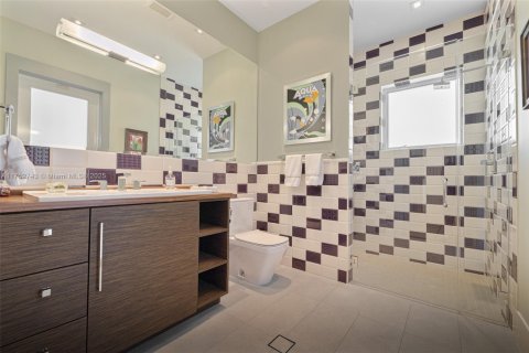 Casa en venta en Pinecrest, Florida, 6 dormitorios, 647.53 m2 № 1716049 - foto 24