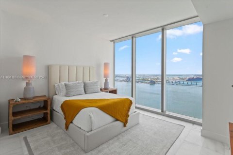 Condominio en venta en Miami, Florida, 4 dormitorios, 352.66 m2 № 1864386 - foto 23