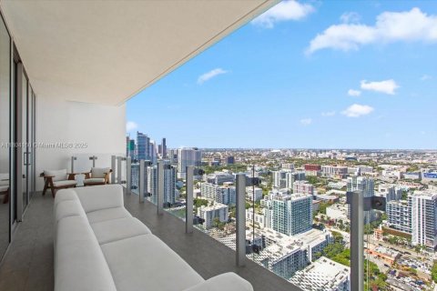 Condominio en venta en Miami, Florida, 4 dormitorios, 352.66 m2 № 1864386 - foto 26