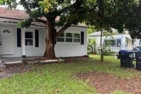 Casa en alquiler en Winter Park, Florida, 2 dormitorios, 101.36 m2 № 1848124 - foto 2