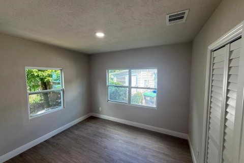 Casa en alquiler en Winter Park, Florida, 2 dormitorios, 101.36 m2 № 1848124 - foto 15