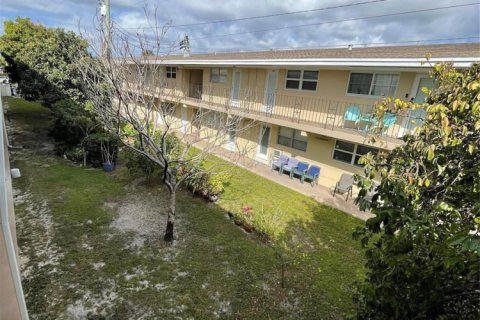 Condominio en venta en Fort Lauderdale, Florida, 2 dormitorios, 74.32 m2 № 2087588 - foto 24