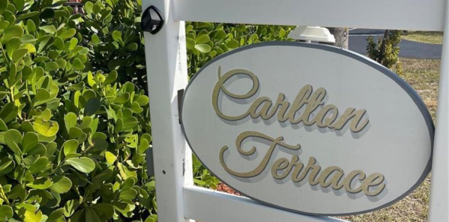 Condominio en Fort Lauderdale, Florida, 2 dormitorios № 2087588