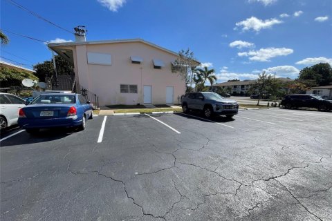 Condominio en venta en Fort Lauderdale, Florida, 2 dormitorios, 74.32 m2 № 2087588 - foto 9