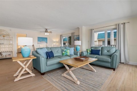 Condo in Sarasota, Florida, 2 bedrooms  № 2216599 - photo 6