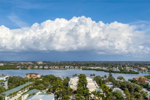 Condo in Sarasota, Florida, 2 bedrooms  № 2216599 - photo 26