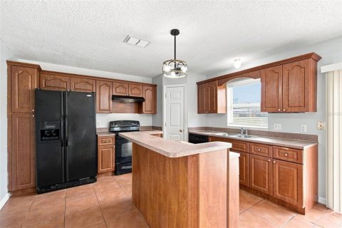 Купить виллу или дом в Киссимми, Флорида 6 комнат, 205.78м2, № 2283639 - фото 12