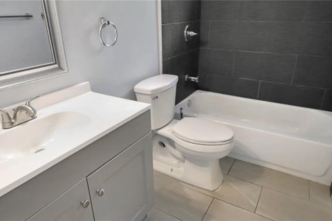 Casa en alquiler en Oviedo, Florida, 3 dormitorios, 122.26 m2 № 1917916 - foto 23