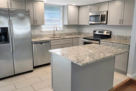 Casa en alquiler en Oviedo, Florida, 3 dormitorios, 122.26 m2 № 1917916 - foto 12