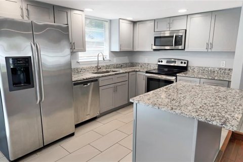Casa en alquiler en Oviedo, Florida, 3 dormitorios, 122.26 m2 № 1917916 - foto 10