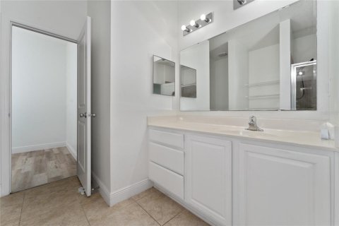 Villa ou maison à vendre à Orlando, Floride: 3 chambres, 198.9 m2 № 2228482 - photo 12