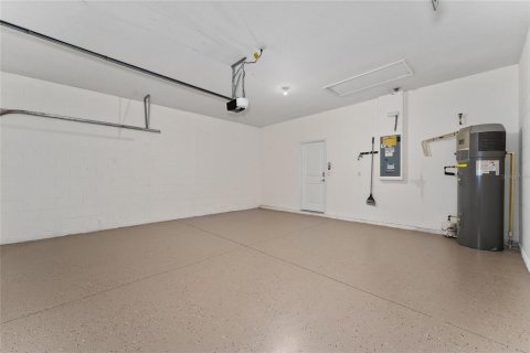 Villa ou maison à vendre à Orlando, Floride: 3 chambres, 198.9 m2 № 2228482 - photo 24