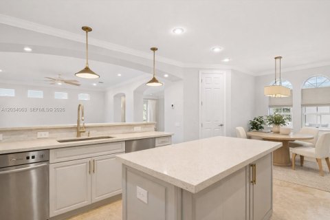 Villa ou maison à louer à Fort Lauderdale, Floride: 4 chambres, 365.76 m2 № 2084558 - photo 20