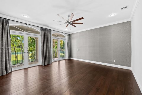Villa ou maison à louer à Fort Lauderdale, Floride: 4 chambres, 365.76 m2 № 2084558 - photo 30