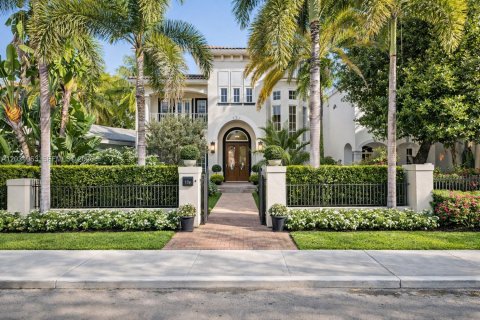 Villa ou maison à louer à Fort Lauderdale, Floride: 4 chambres, 365.76 m2 № 2084558 - photo 6