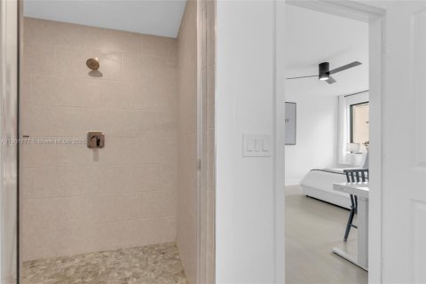 Townhouse in URBANA in Doral, Florida 3 bedrooms, 219.81 sq.m. № 1951816 - photo 19