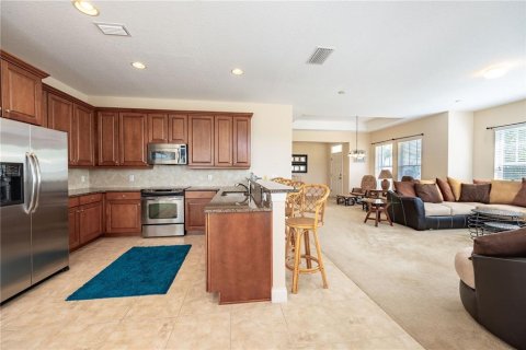 Adosado en venta en Apollo Beach, Florida, 3 dormitorios, 180.79 m2 № 409050 - foto 2