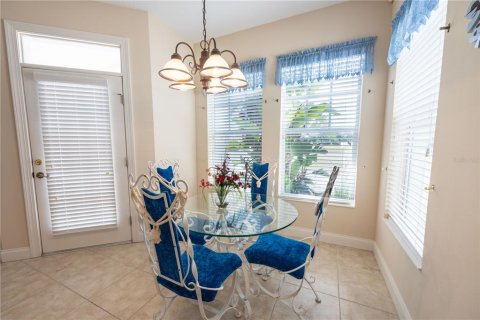 Adosado en venta en Apollo Beach, Florida, 3 dormitorios, 180.79 m2 № 409050 - foto 5