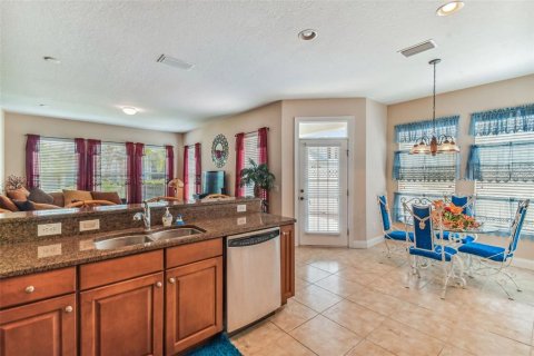 Adosado en venta en Apollo Beach, Florida, 3 dormitorios, 180.79 m2 № 409050 - foto 3