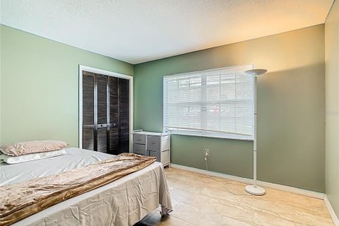 Villa ou maison à vendre à Kissimmee, Floride: 3 chambres, 142.42 m2 № 2148239 - photo 28
