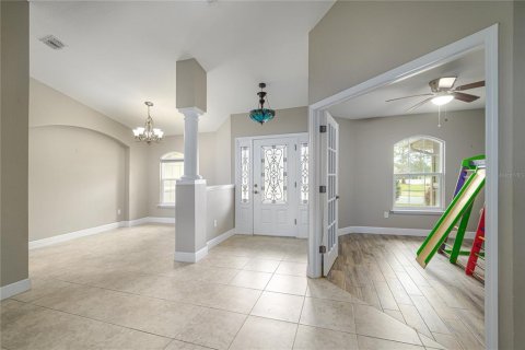 House in Ocala, Florida 3 bedrooms, 199.74 sq.m. № 1531221 - photo 8