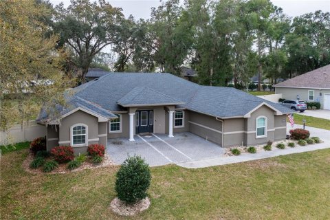 House in Ocala, Florida 3 bedrooms, 199.74 sq.m. № 1531221 - photo 3