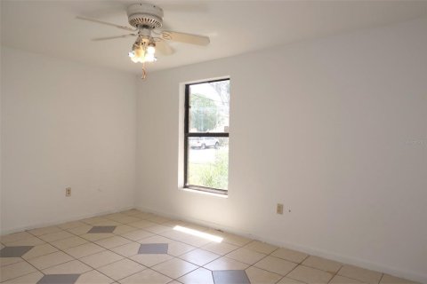House in Lakeland, Florida 4 bedrooms, 167.13 sq.m. № 1884140 - photo 10