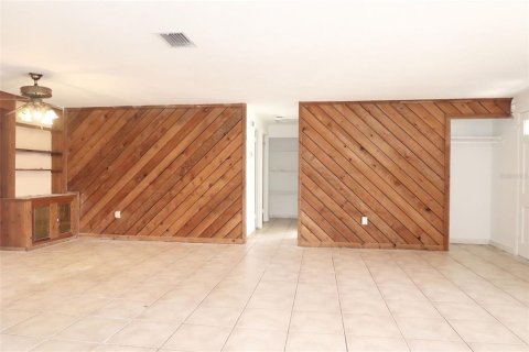 House in Lakeland, Florida 4 bedrooms, 167.13 sq.m. № 1884140 - photo 4