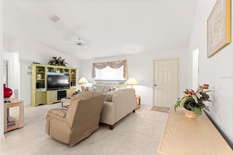 Купить виллу или дом в Даннеллон, Флорида 3 комнаты, 170.48м2, № 1556717 - фото 8