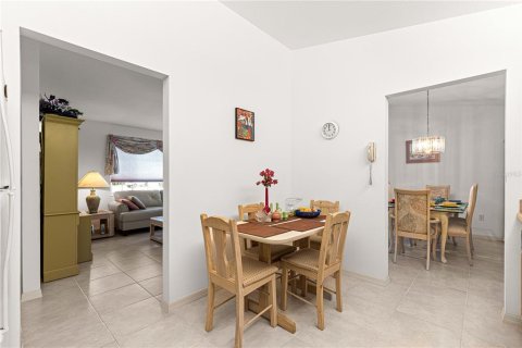 Купить виллу или дом в Даннеллон, Флорида 3 комнаты, 170.48м2, № 1556717 - фото 18